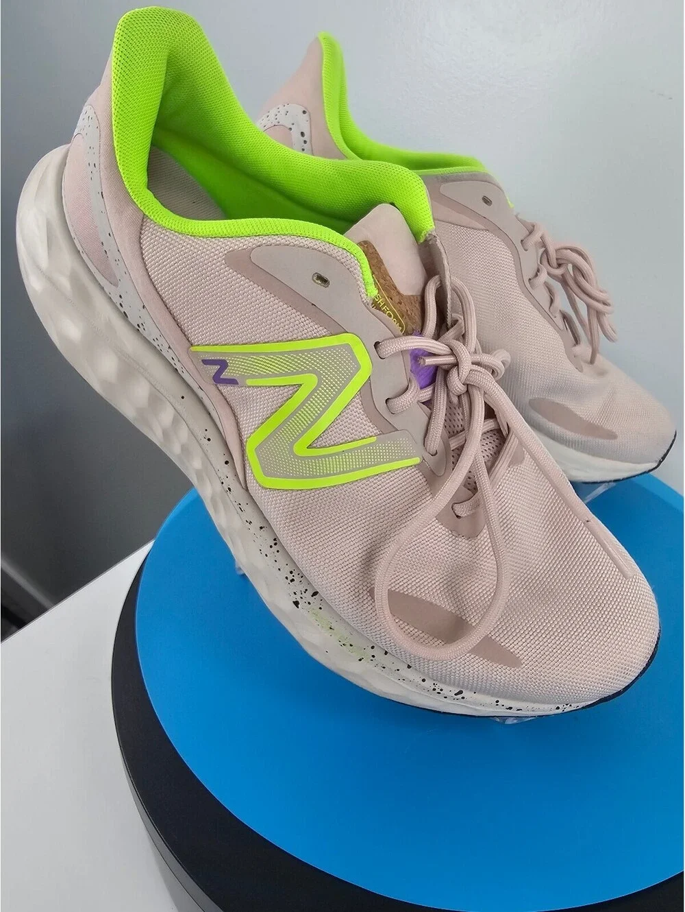 New Balance Fresh Foam X 1080v12 Running Shoes - Women's Size 8.5